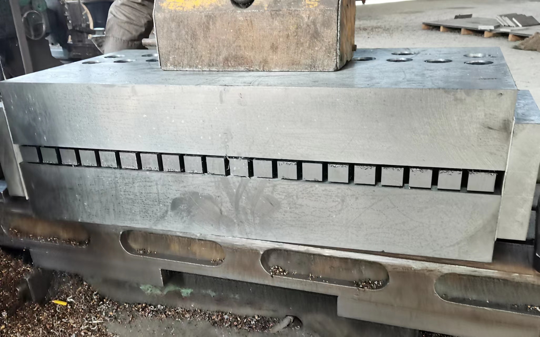 big extrusion mould for PVC door panel