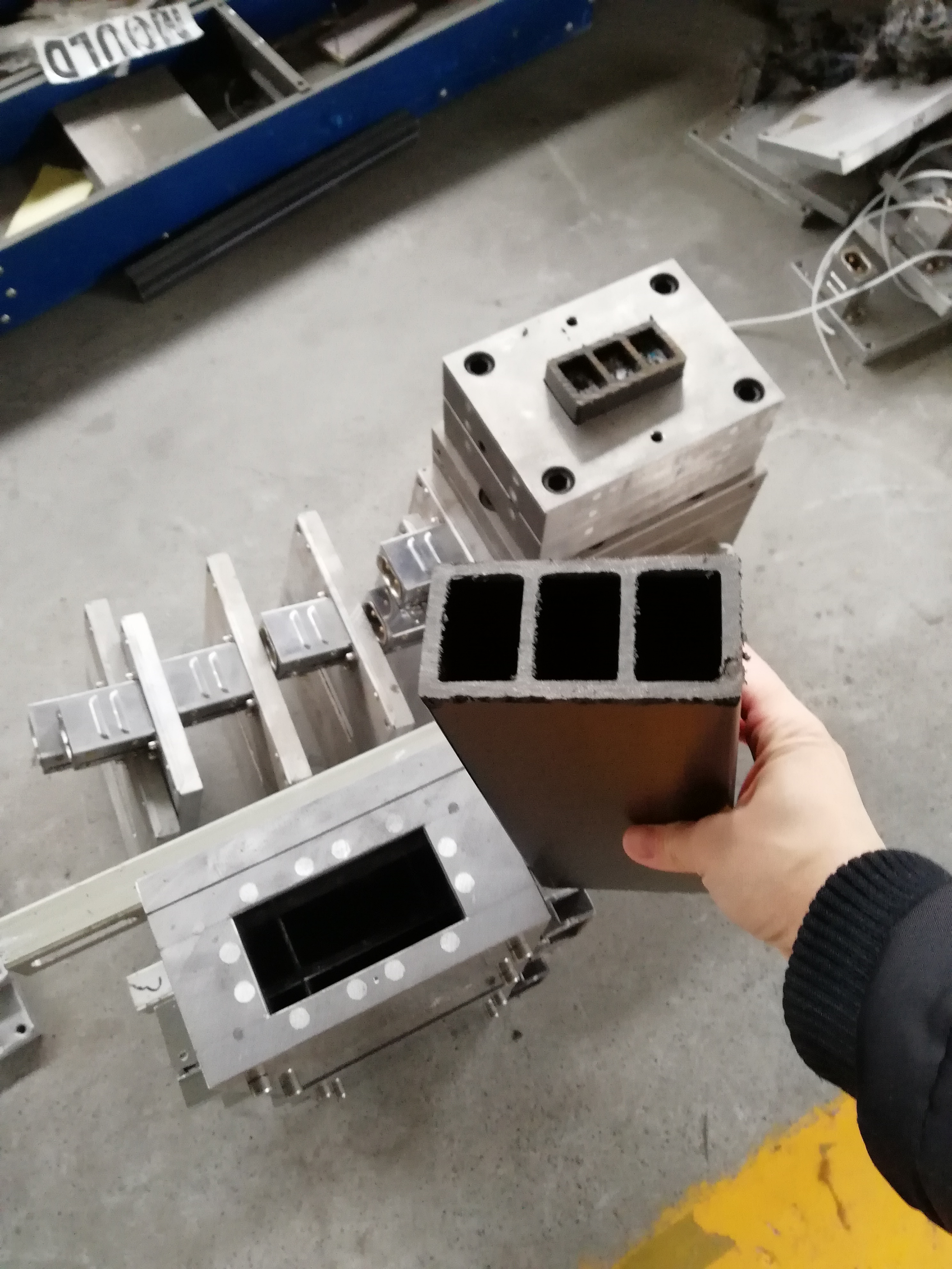 WPC extrusion moulds manufacture